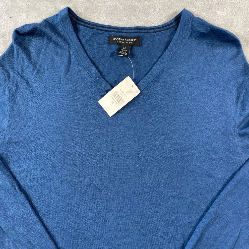 Banana Republic Sweater Mens Medium Blue Luxury Blend Silk Cashmere V Neck
